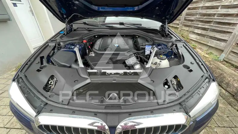 2019 BMW 520