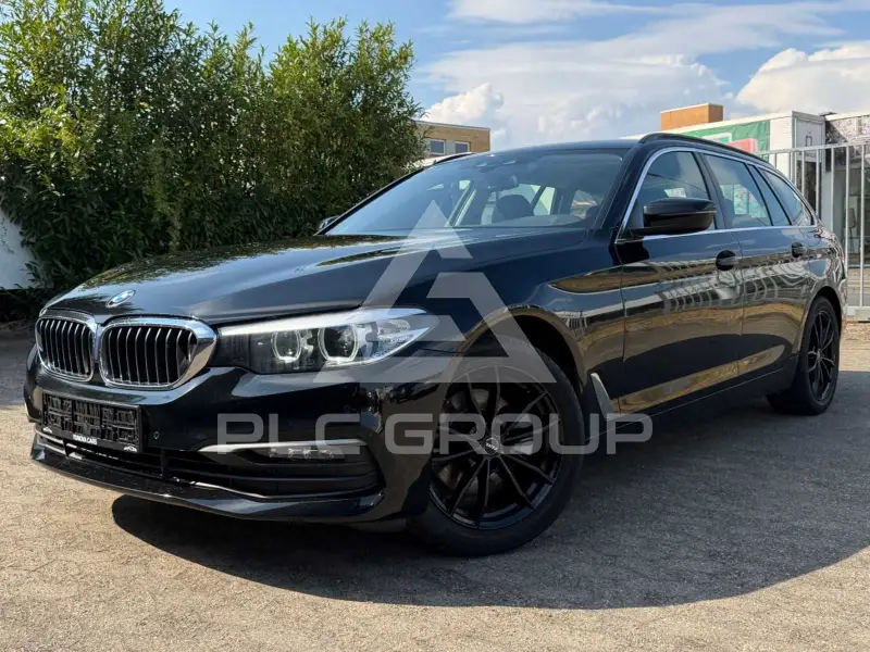 2019 BMW 520