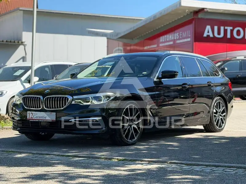 2019 BMW 520