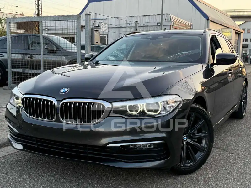 2019 BMW 520