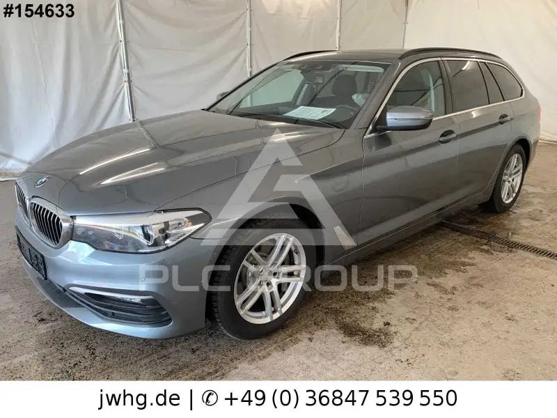 2019 BMW 520