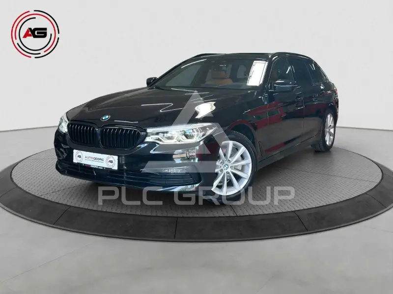 2019 BMW 520