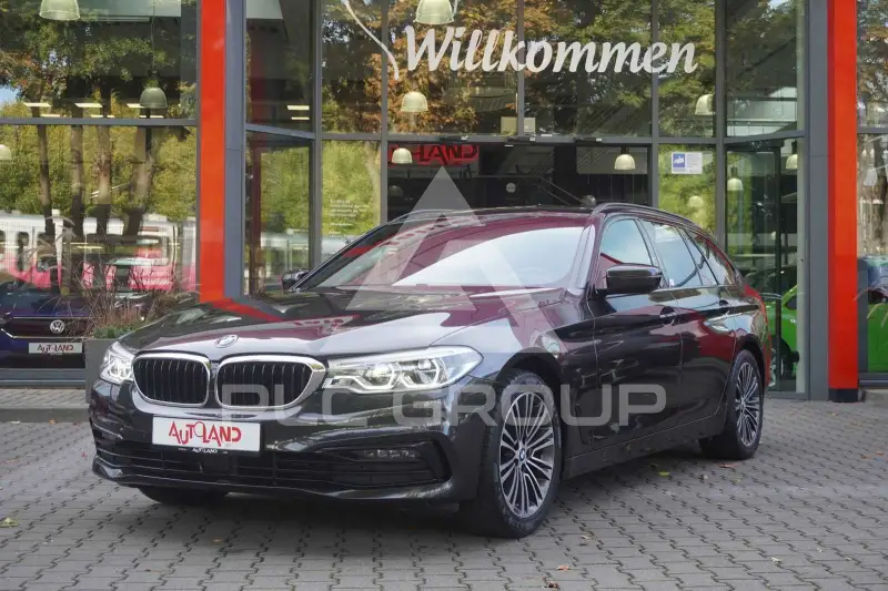 2019 BMW 520