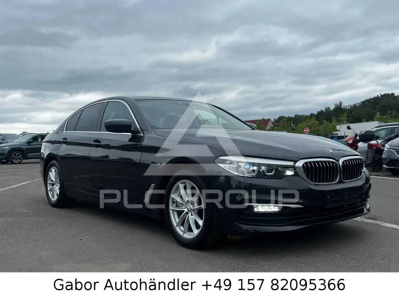 2019 BMW 520