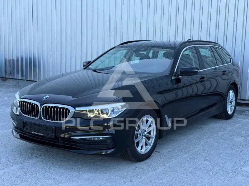2019 BMW 520