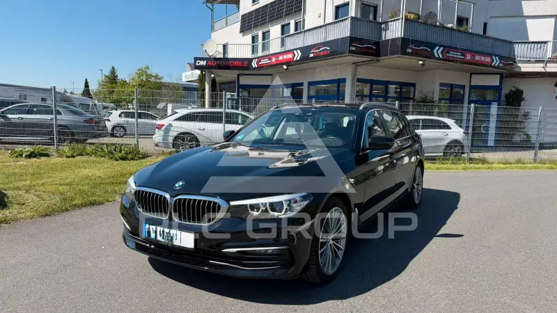 2019 BMW 520