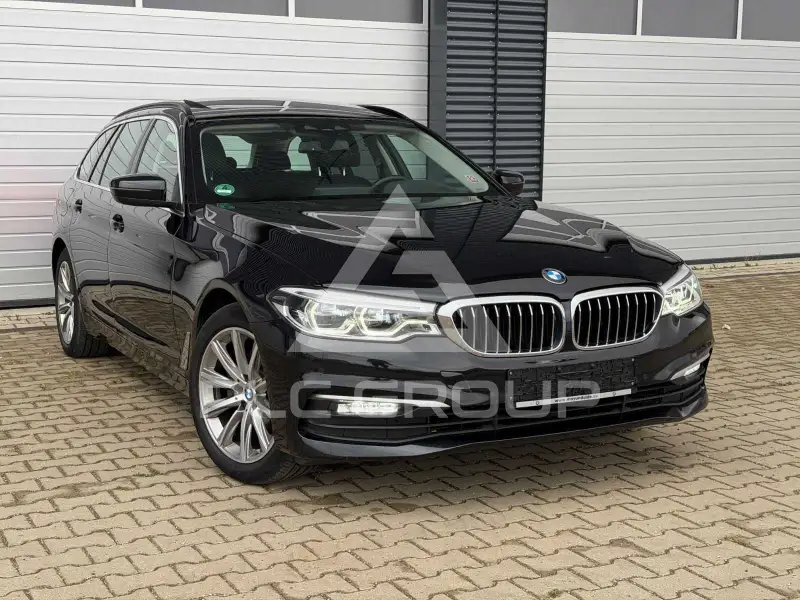 2019 BMW 520