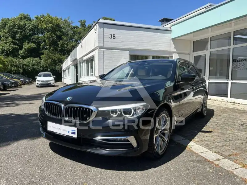 2019 BMW 520