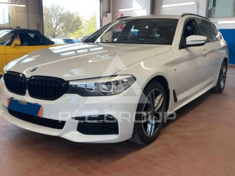 2019 BMW 520