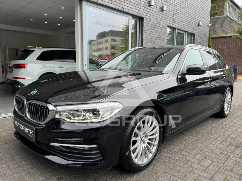2019 BMW 520