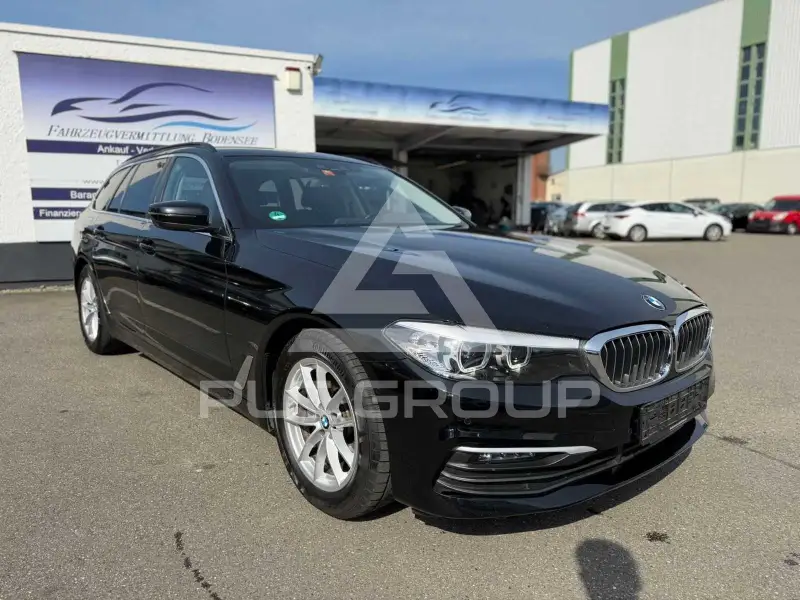 2019 BMW 520