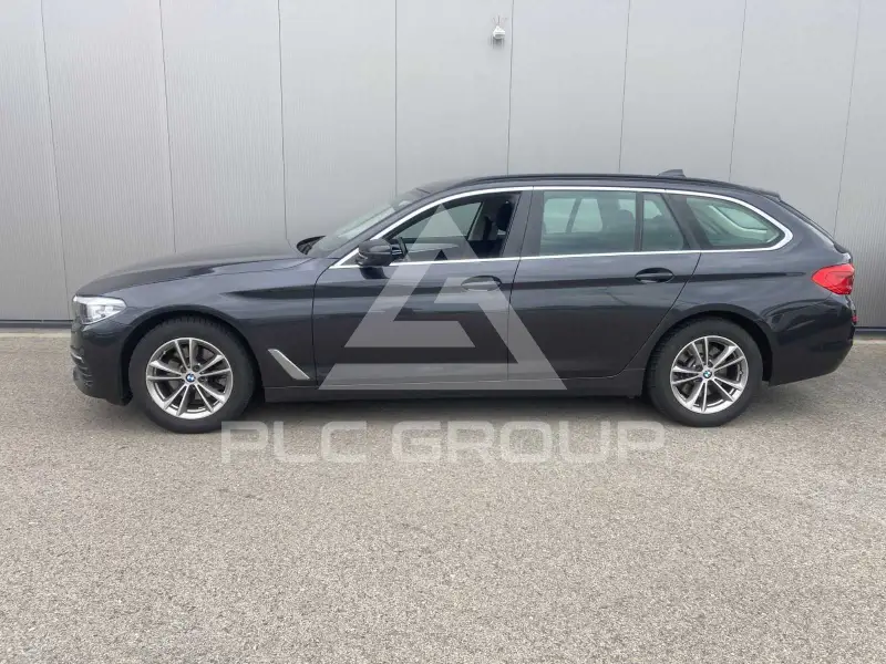 2019 BMW 520