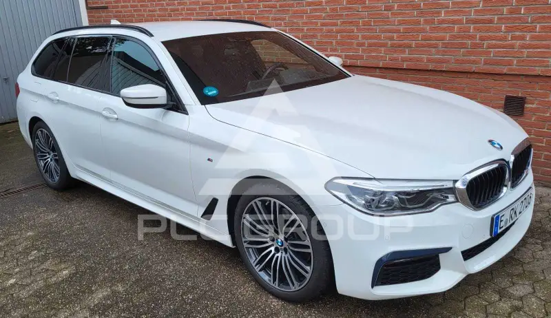 2019 BMW 520