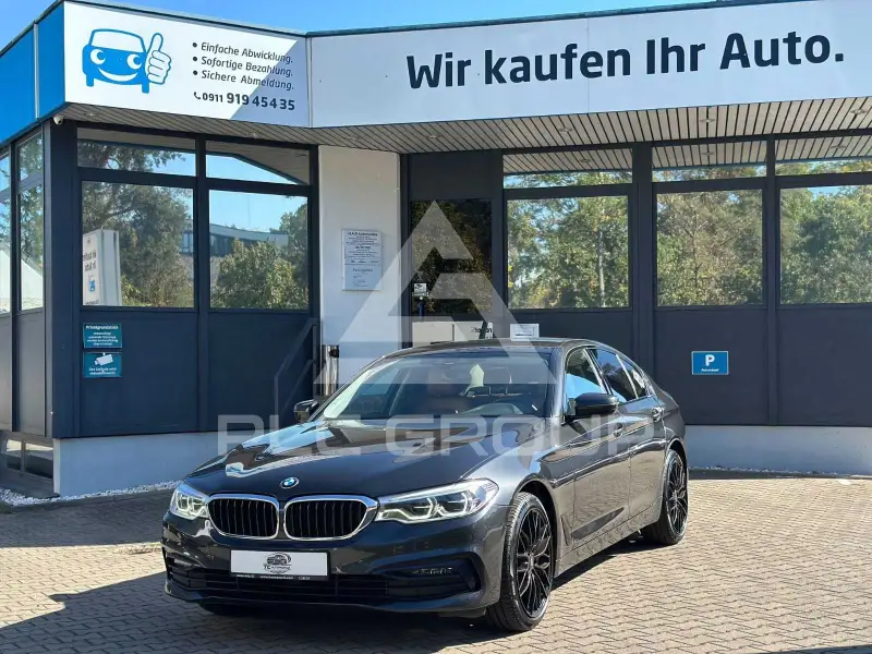 2019 BMW 520