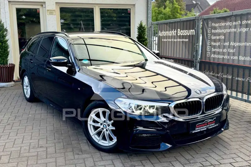 2019 BMW 520