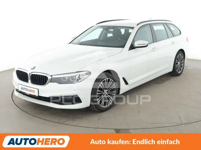 2019 BMW 520