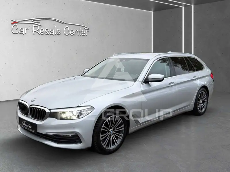 2019 BMW 520