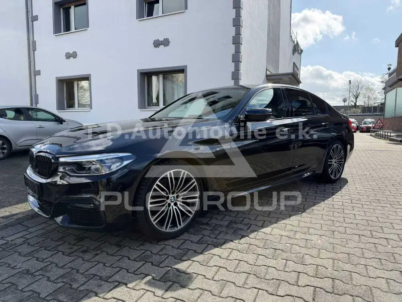 2019 BMW 520