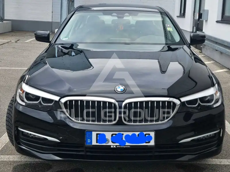 2019 BMW 520