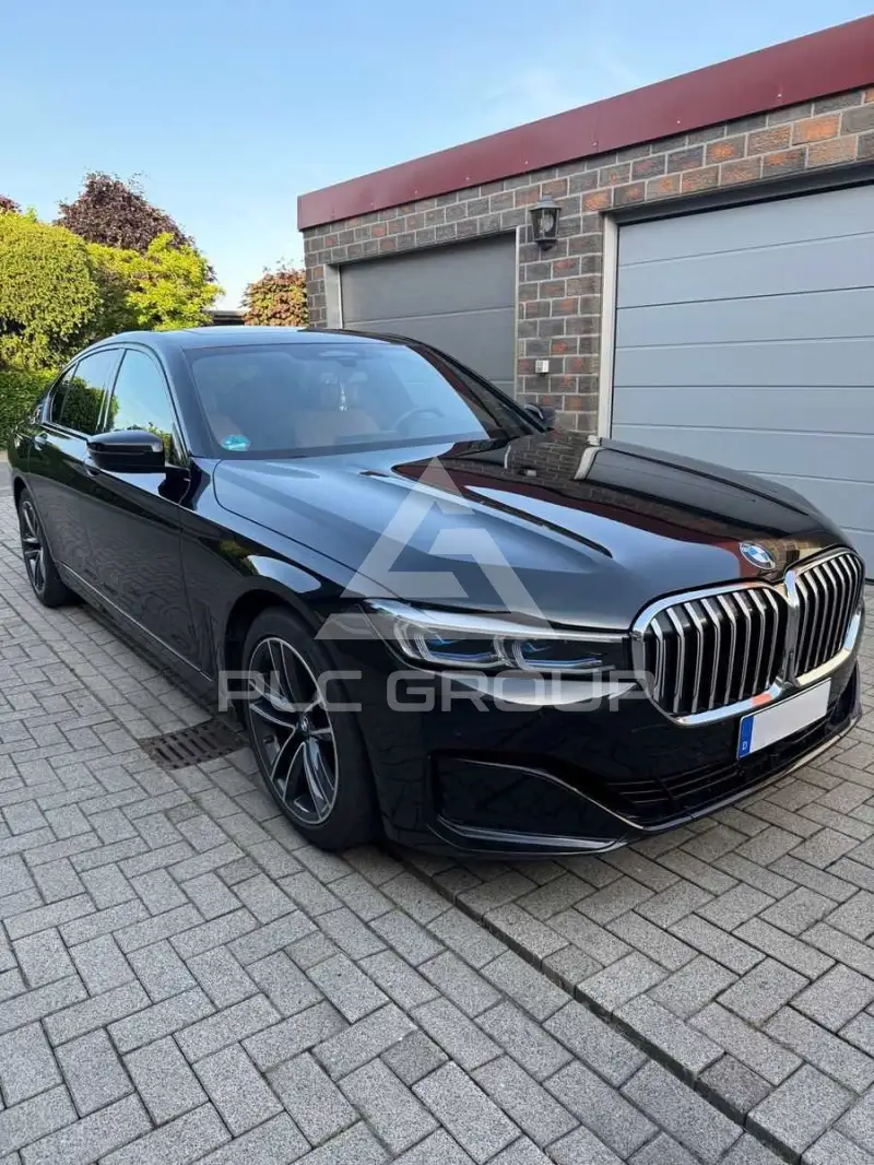 2019 BMW 730