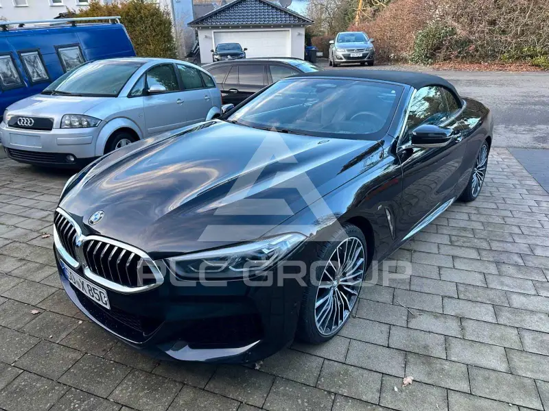 2019 BMW M8