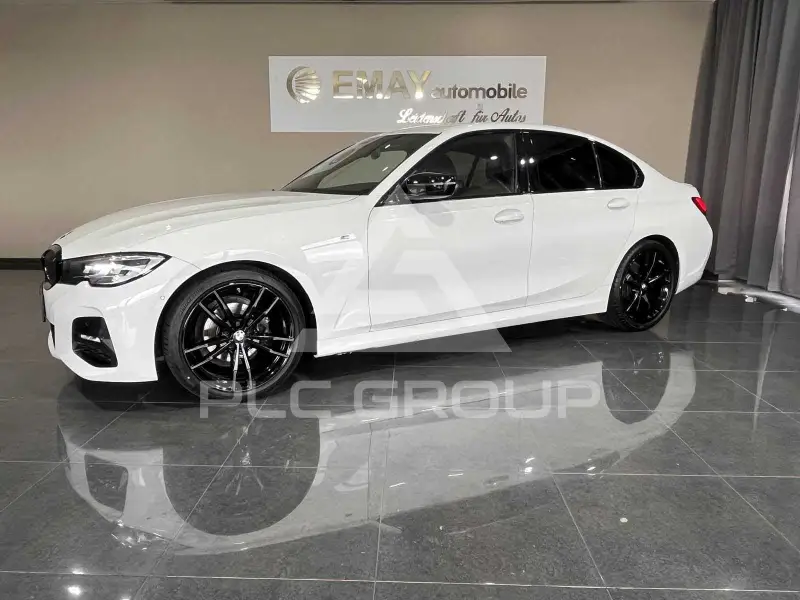 2019 BMW 318