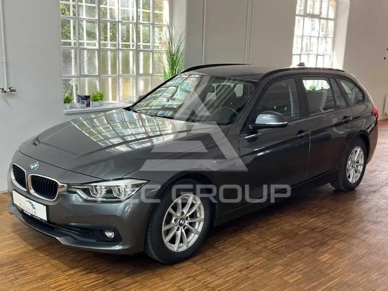 2019 BMW 318