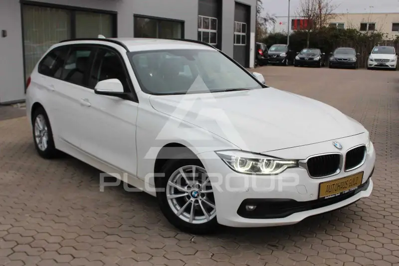 2019 BMW 318