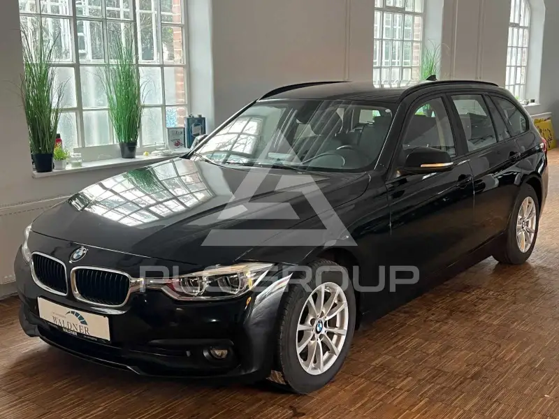 2019 BMW 318