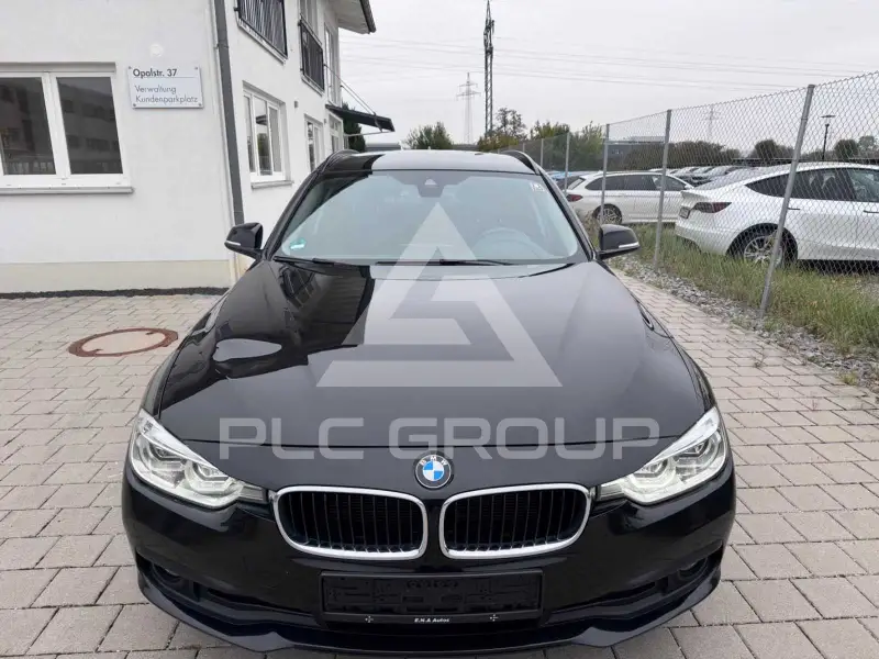 2019 BMW 318