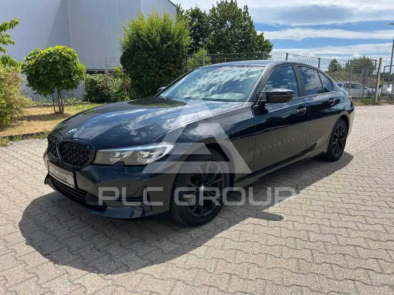 2019 BMW 318