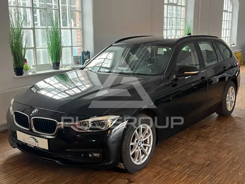 2019 BMW 318