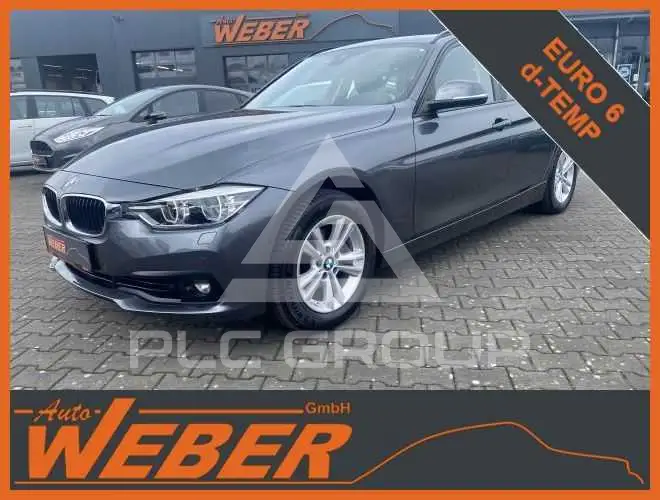2019 BMW 318