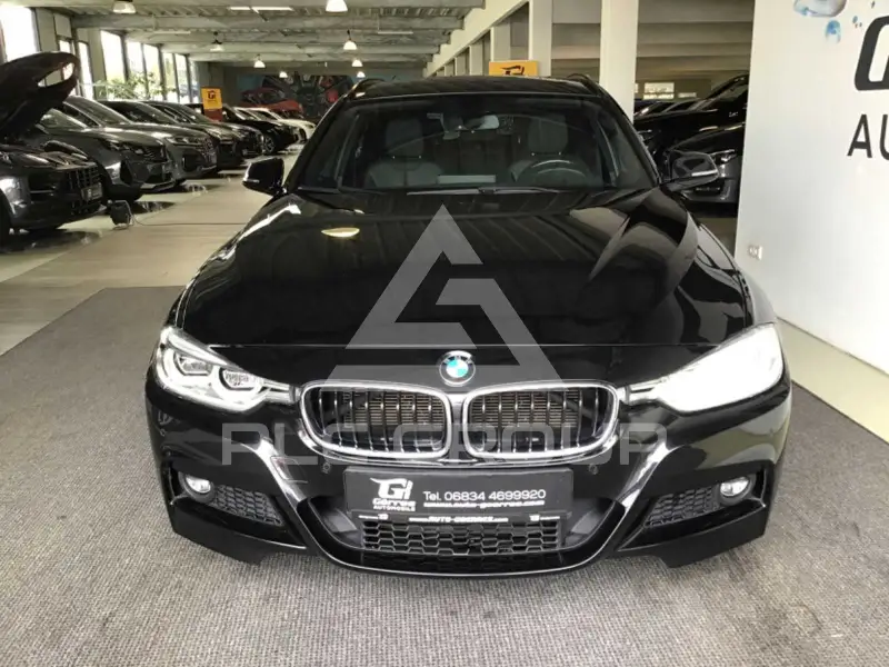 2019 BMW 318
