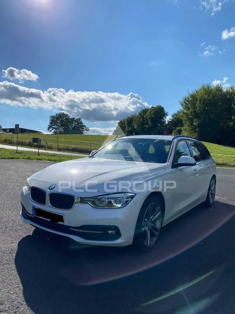 2019 BMW 318