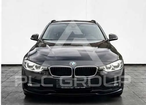 2019 BMW 318