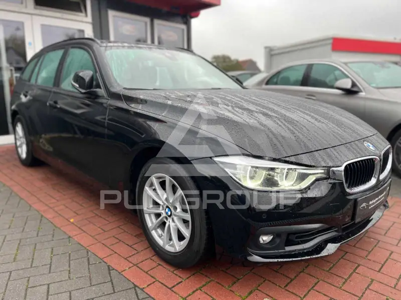 2019 BMW 318