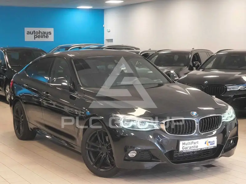 2019 BMW 320