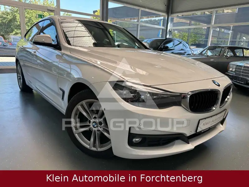 2019 BMW 320