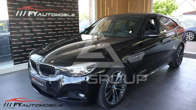 2019 BMW 320