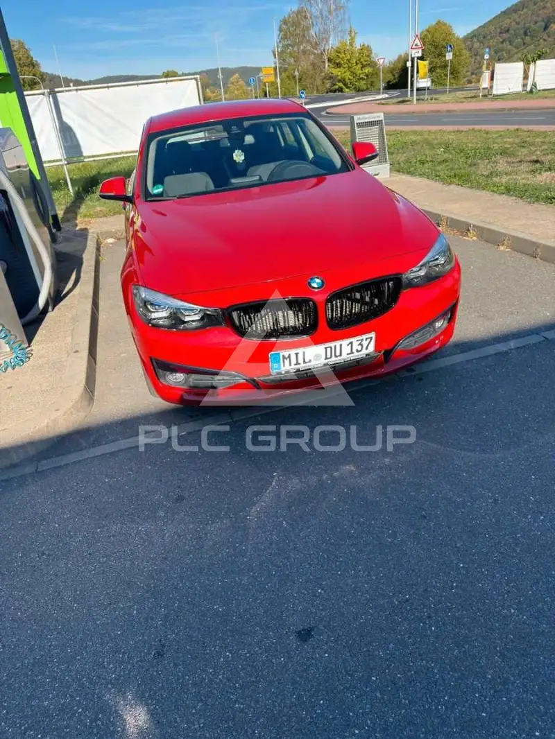 2019 BMW 320