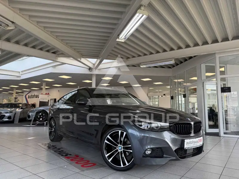2019 BMW 320
