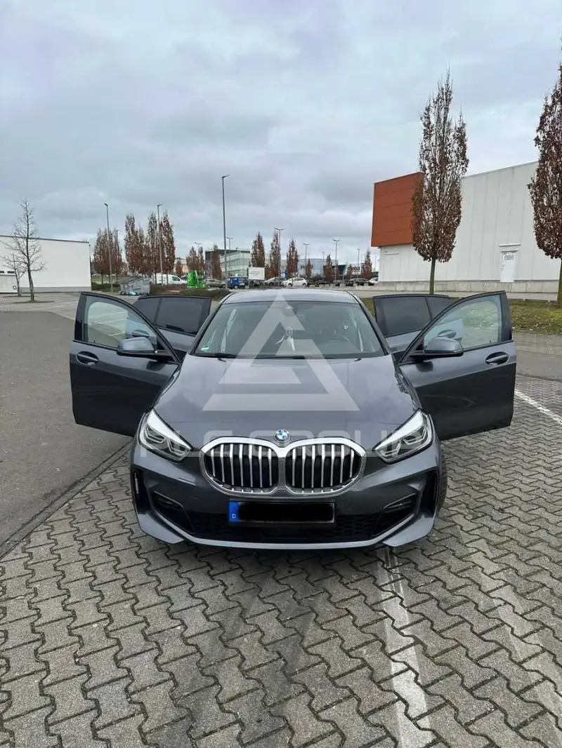 2019 BMW 118