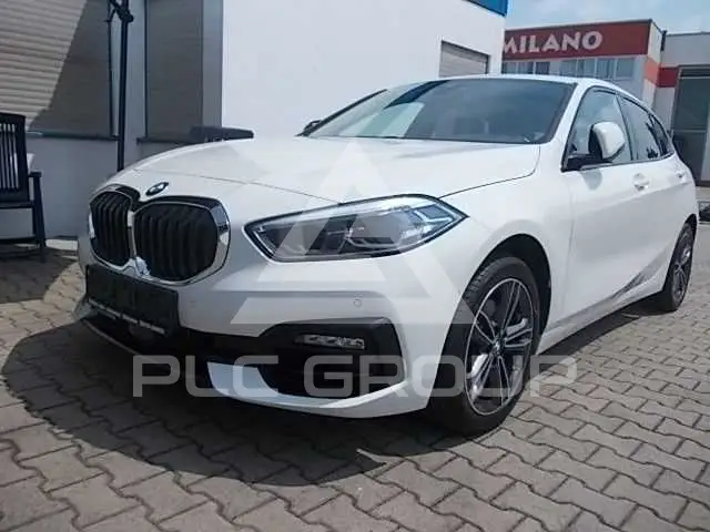 2019 BMW 118