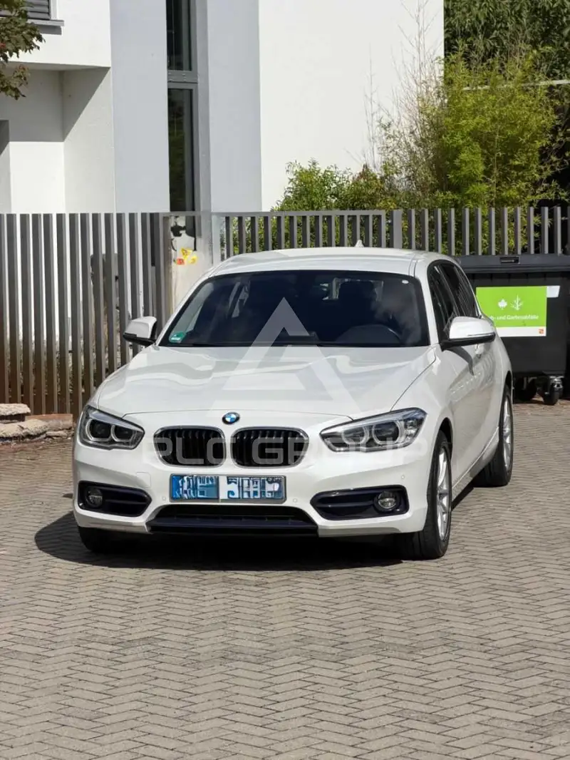 2019 BMW 118