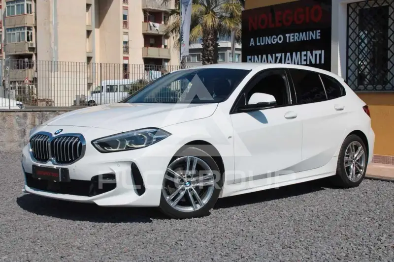 2019 BMW 118