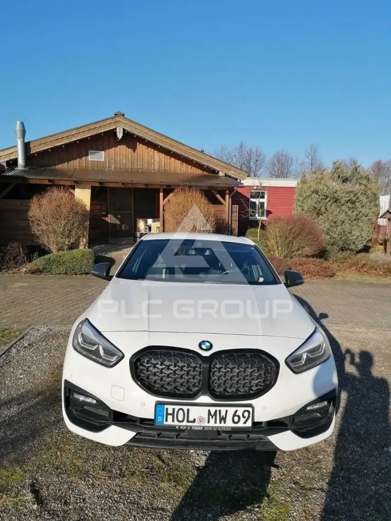 2019 BMW 118