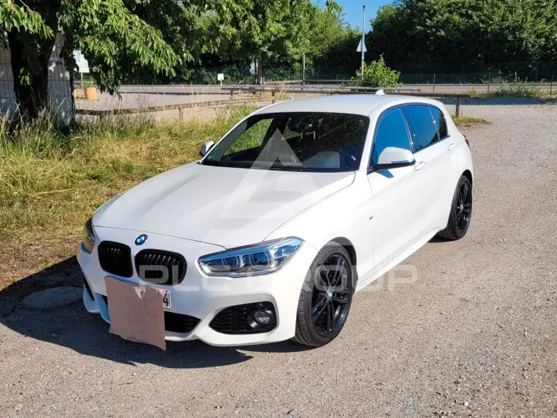 2019 BMW 118