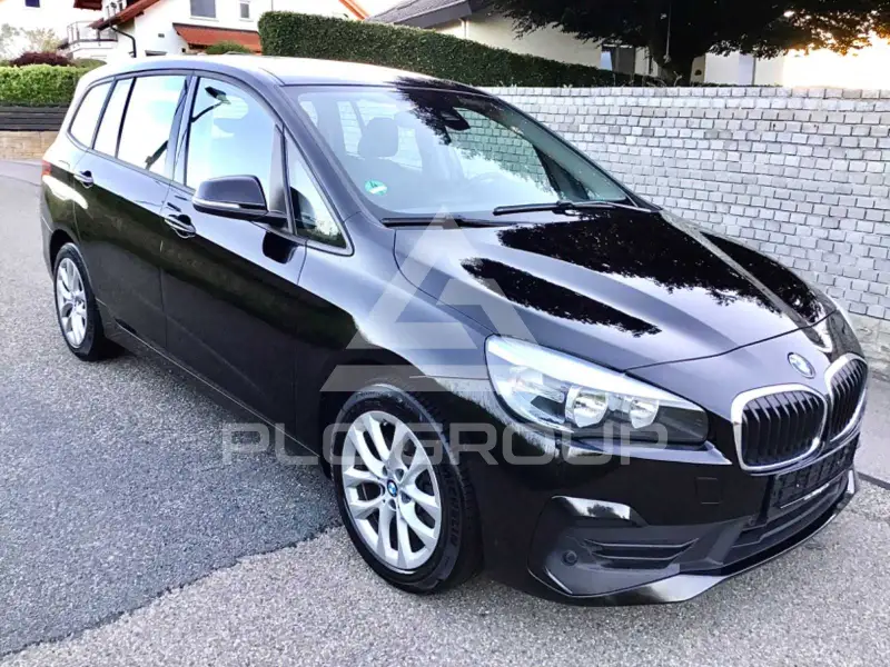 2019 BMW 218