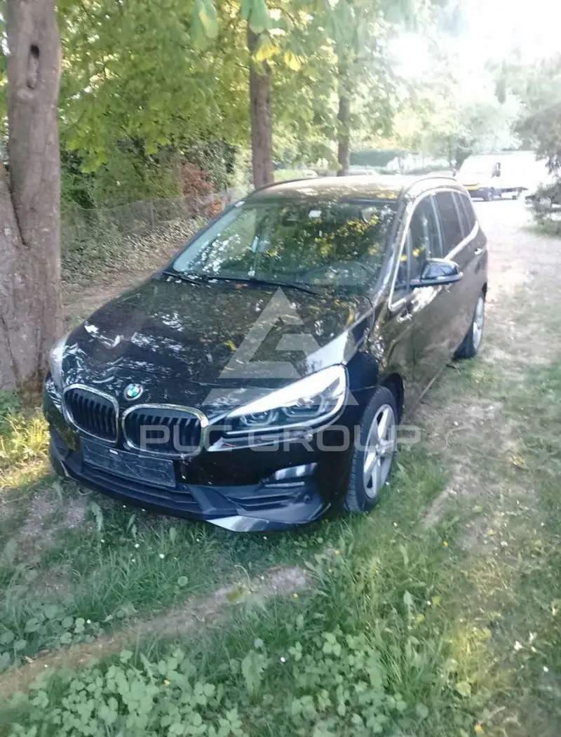 2019 BMW 218